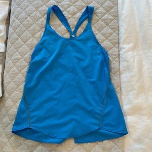Lululemon top